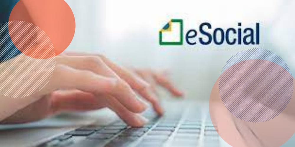 Pessoas registrando informações no eSocial